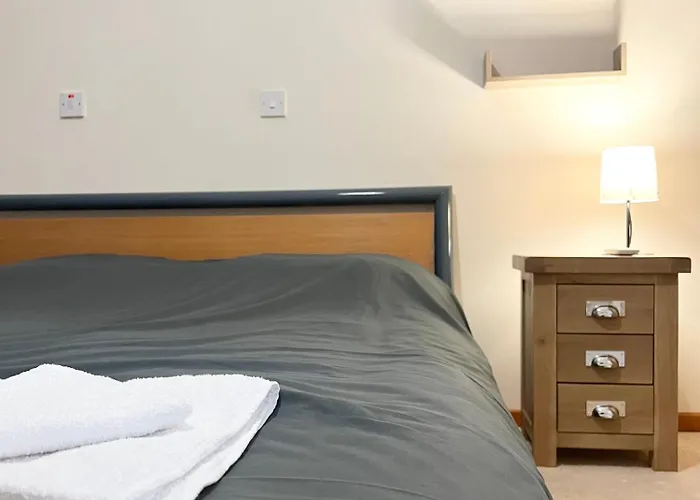 212 Apartment, A 2-bedroom Escape Διαμέρισμα