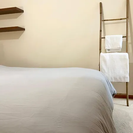 212 Apartment, A 2-bedroom Escape דירה *