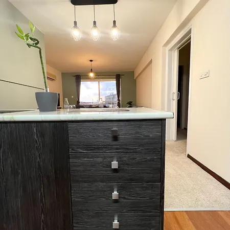 212 Apartment, A 2-bedroom Escape