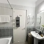 212 Apartment, A 2-bedroom Escape شقة